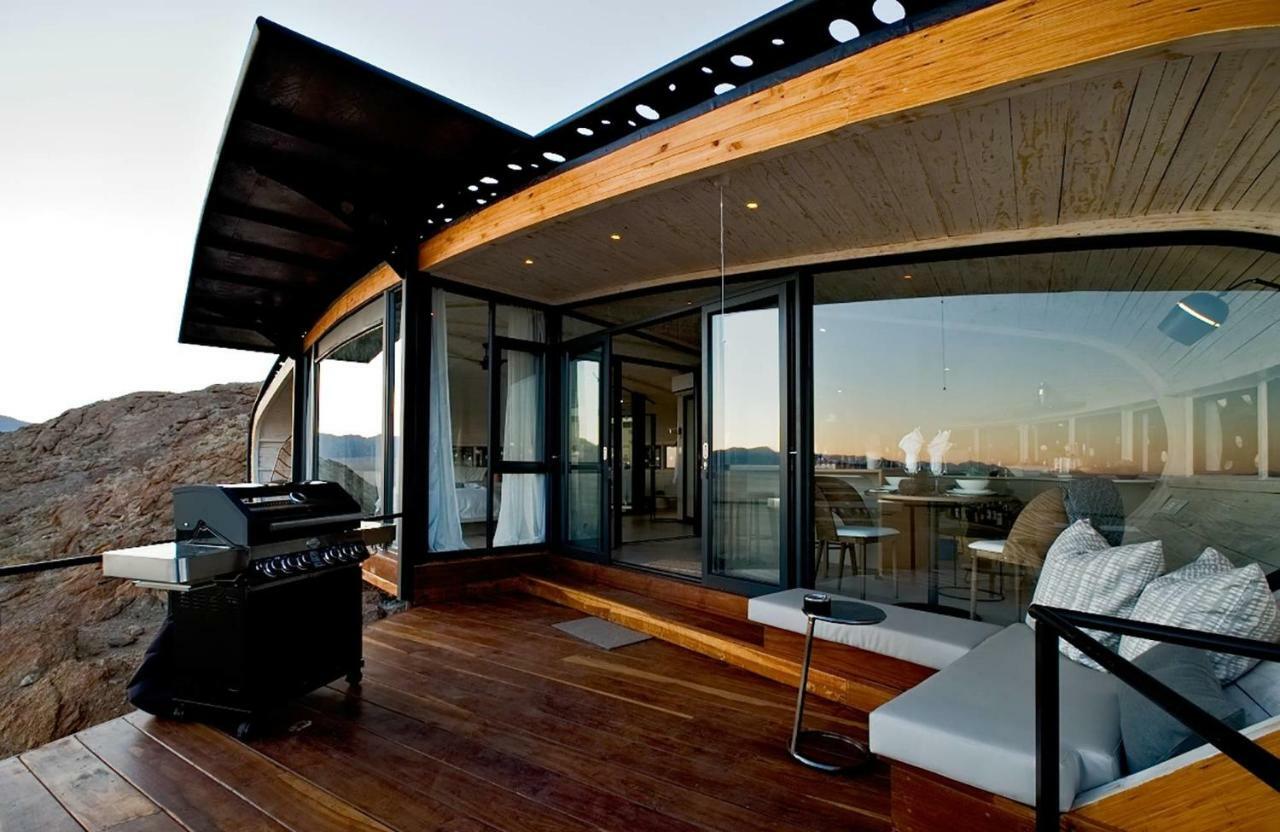 Desert Whisper Solitaire Exterior photo